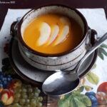 Karotten-Apfel-Suppe