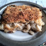 Bohnen und Blumenkohl in Käsesauce