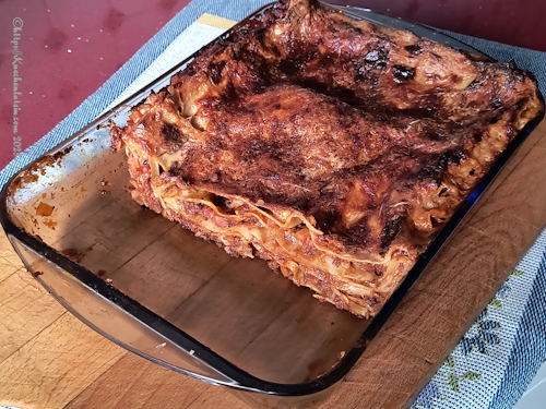 Lasagne mit Wildbolognese & Zimt-Béchamelsoße