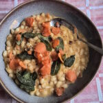 Bohnotto mit Salbei und Karotte